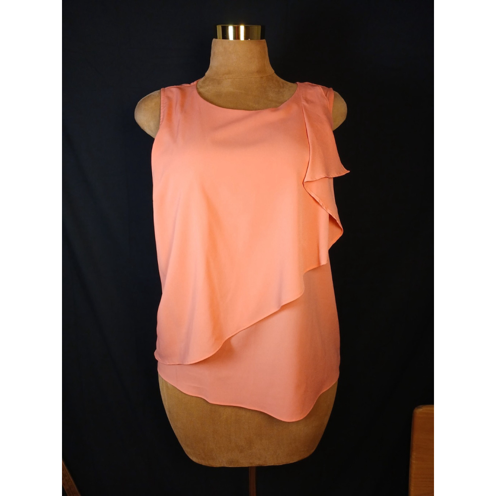 Womens Apt.9 Sleeveless Top Size Large Very Nice!